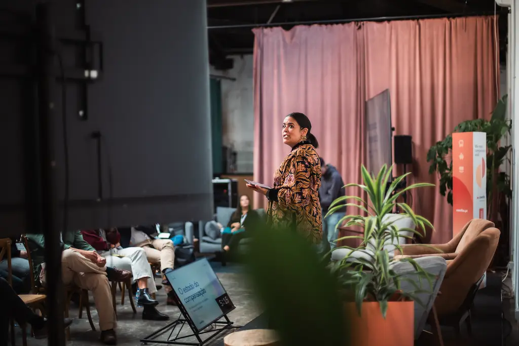 Photography and Video Studio in Lisbon ZenkoStudio Coverflex